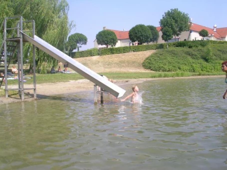 Gezellige Vakantiewoning Aan Het Water In Ewijk - Recreational Only No Workers Екстер'єр фото